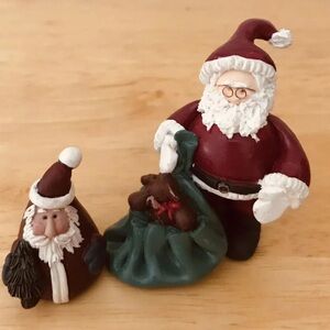 Vintage Santa Clay Miniature Figurines - set of 2